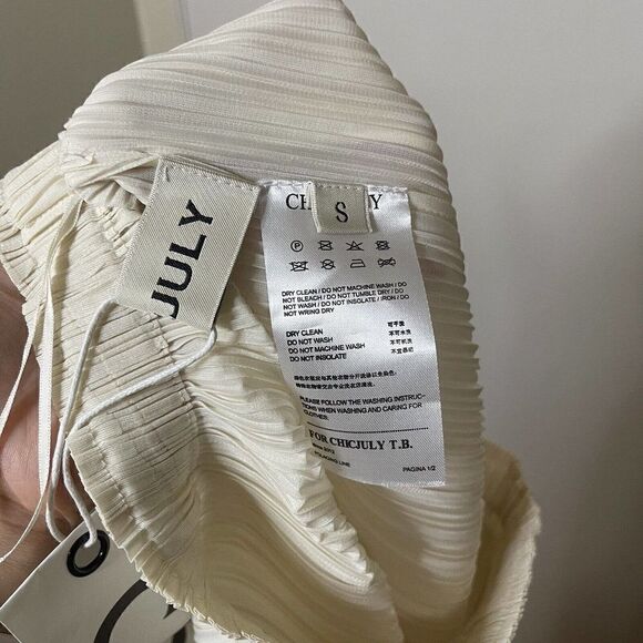 NWT Chicjuly Pleated flowy ivory wide leg palazzo pants size US small - Picture 6 of 6